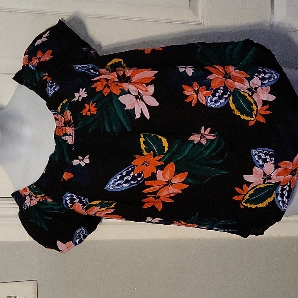 Old Navy Floral Top